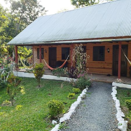 Aruma Eco-Hostal Lanquin Ngoại thất bức ảnh