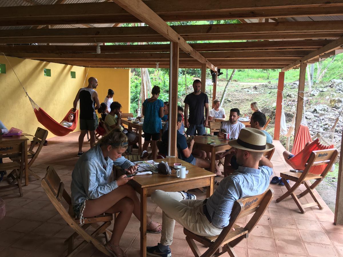 Aruma Eco-Hostal Lanquin Ngoại thất bức ảnh