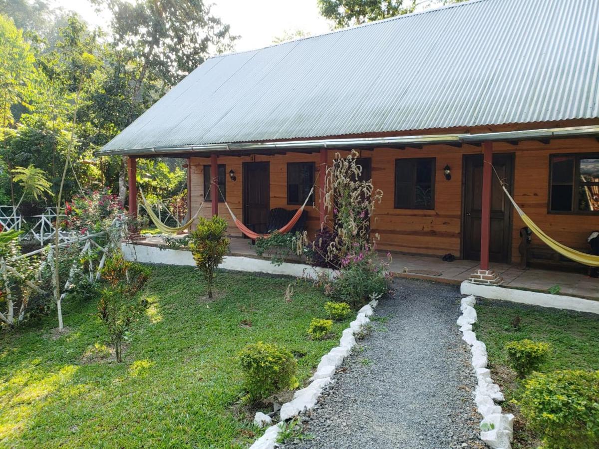 Aruma Eco-Hostal Lanquin Ngoại thất bức ảnh